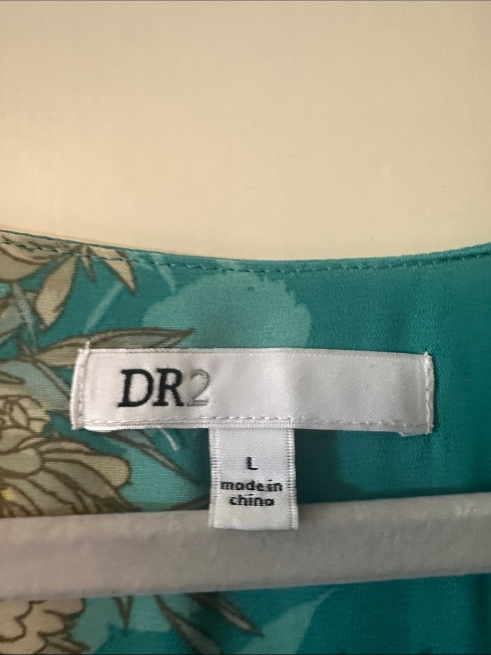 DR2 Teal Floral V-Neck Flutter Sleeve Blouse - Picture 2 of 3